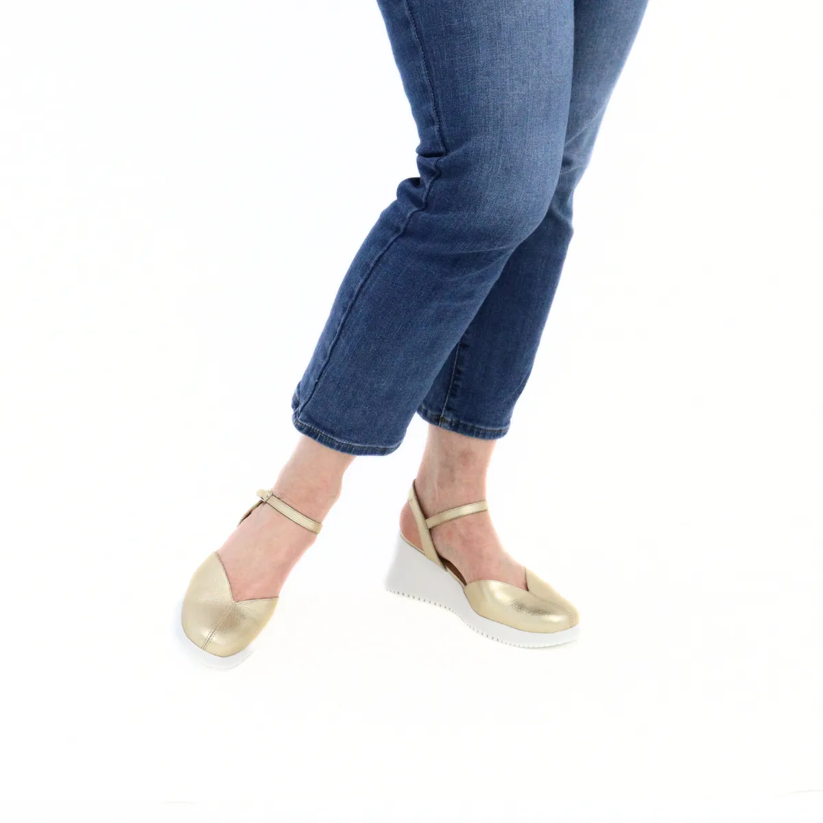 Ankle Wedge Max Platino
