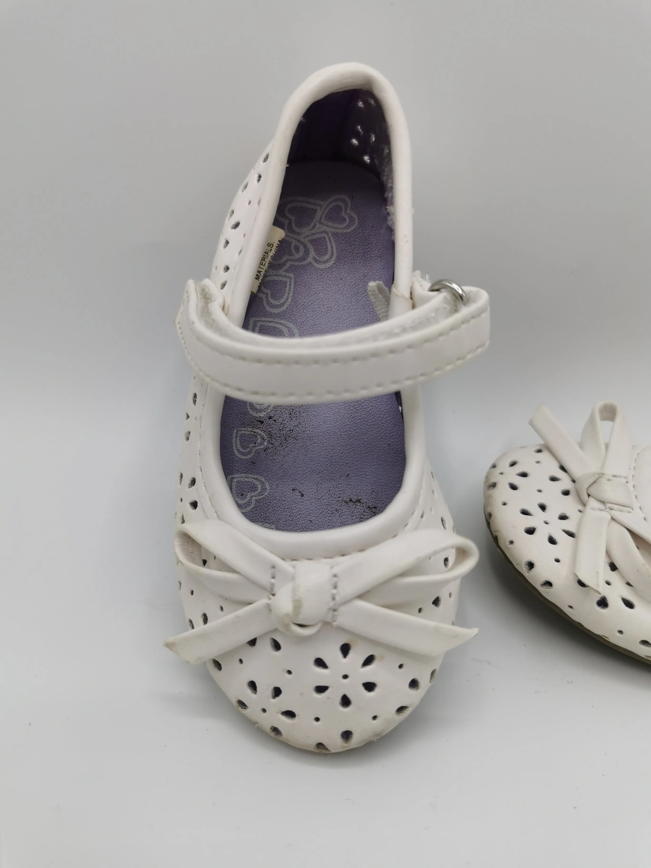 BABY GIRL SIZE 4 TODDLER - CHILDREN'S PLACE, White Eyelet Floral Ballet Flats VGUC B13