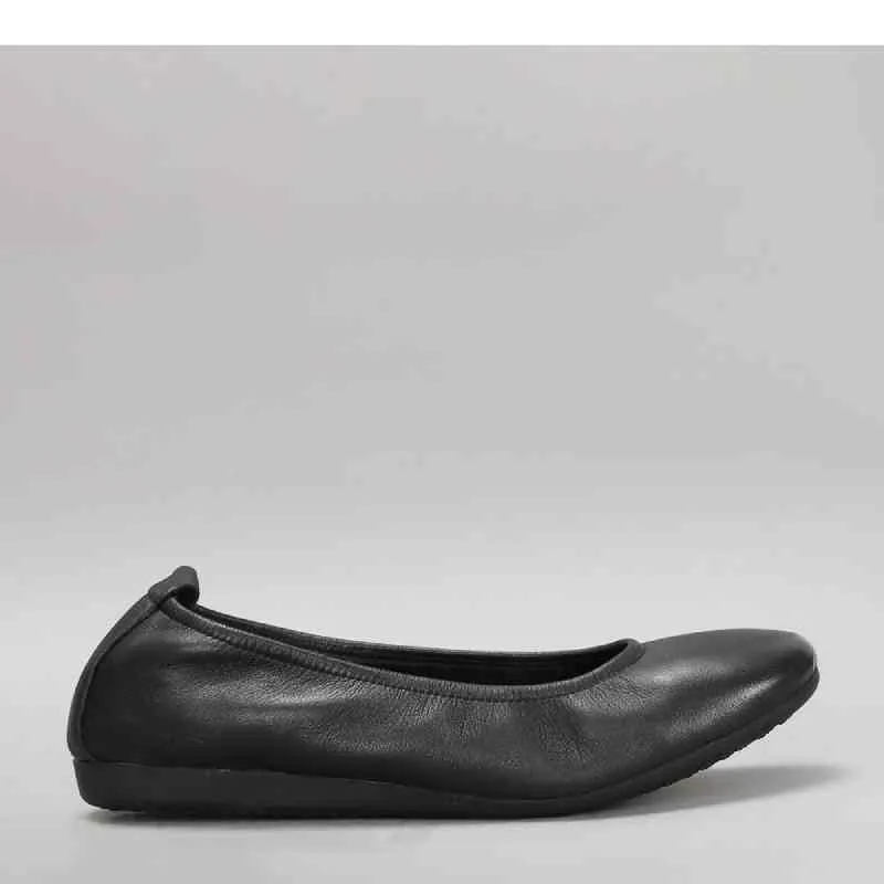BARBIE BLACK