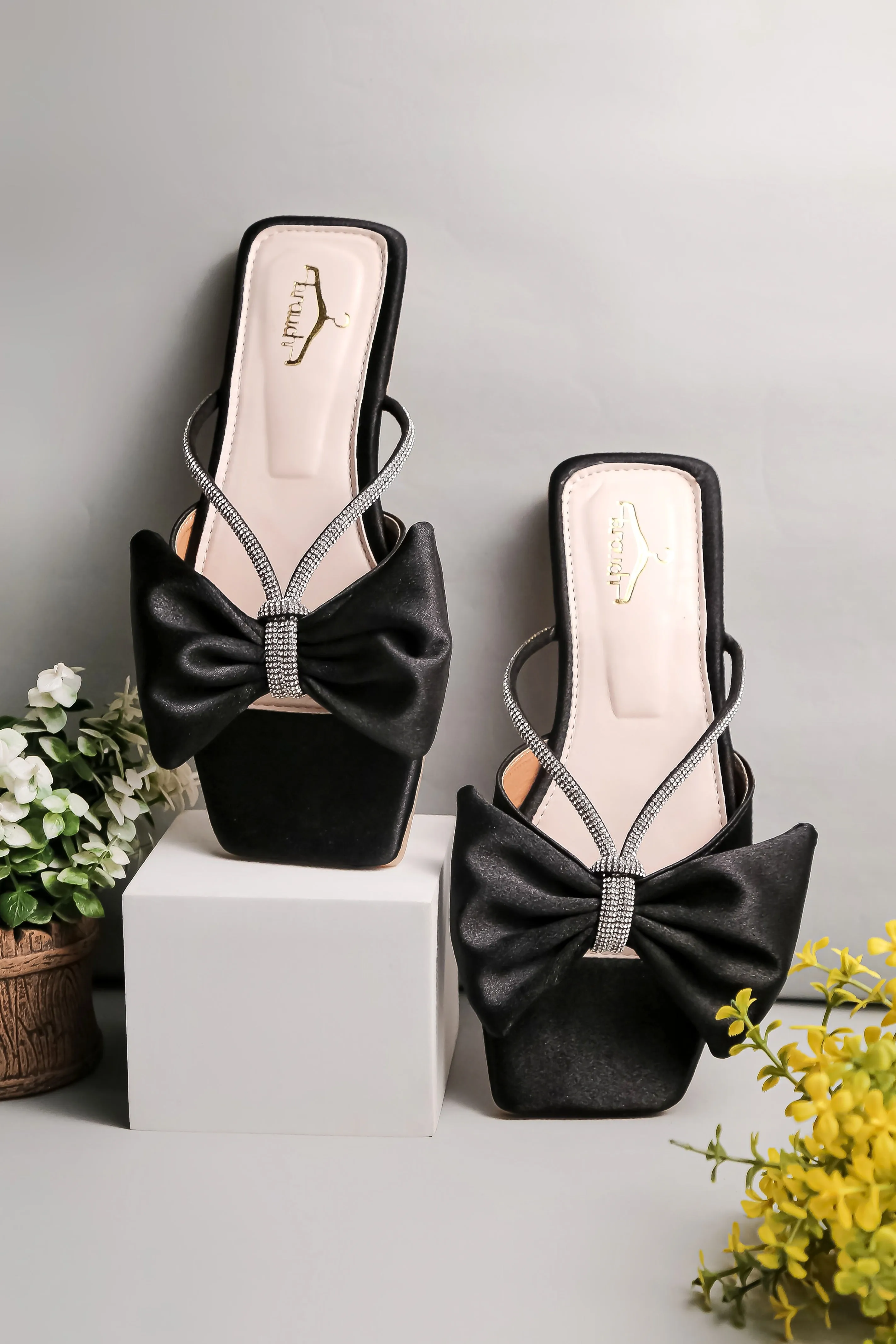 Brauch Women Black Rhinestone Bow Flats