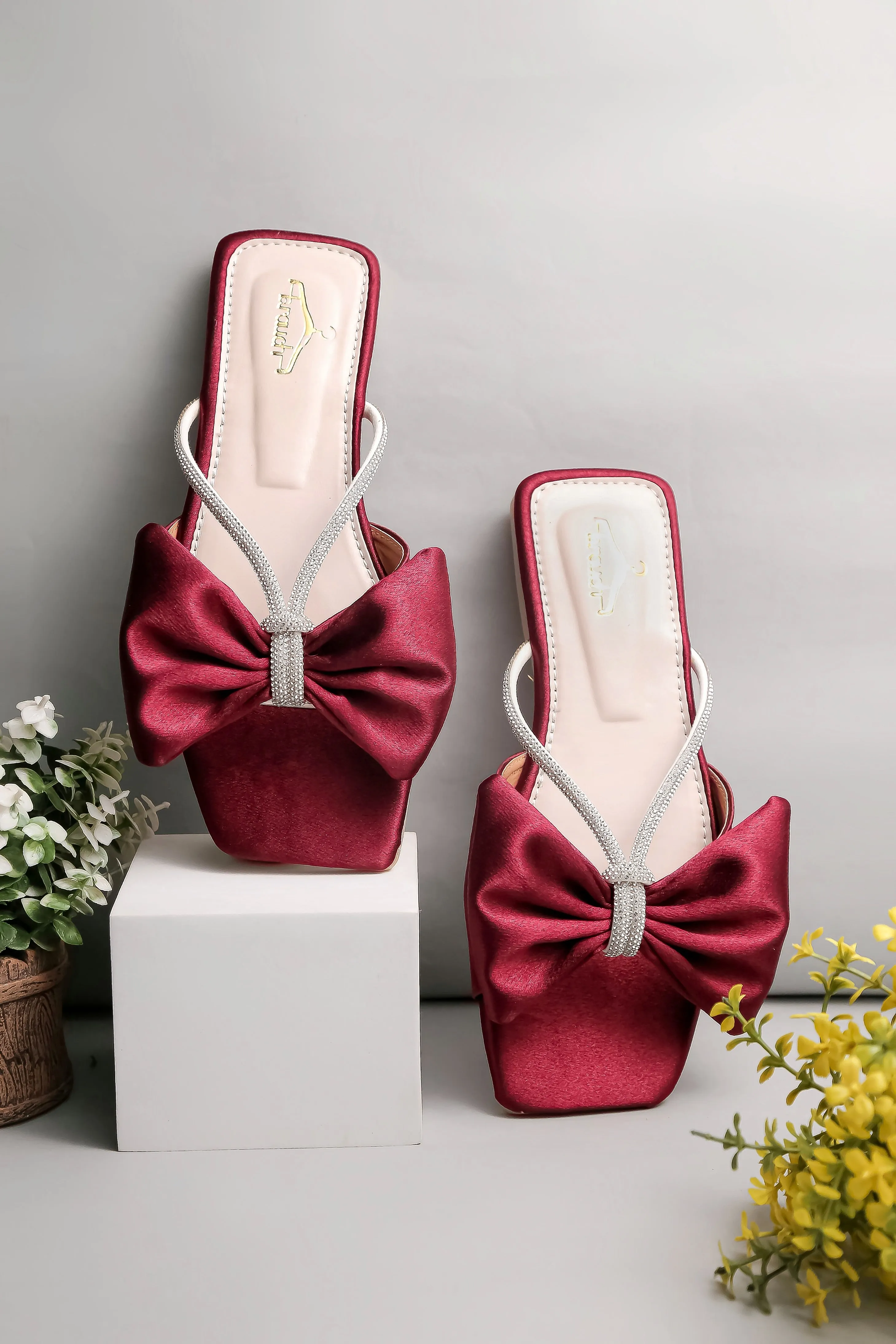 Brauch Women Maroon Rhinestone Bow Flats