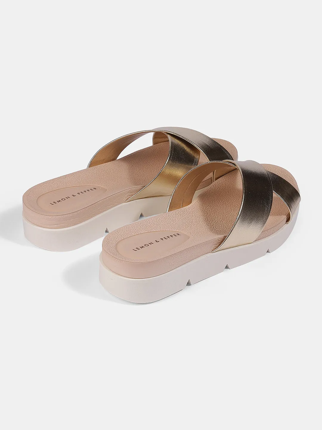 Criss Cross Flat
