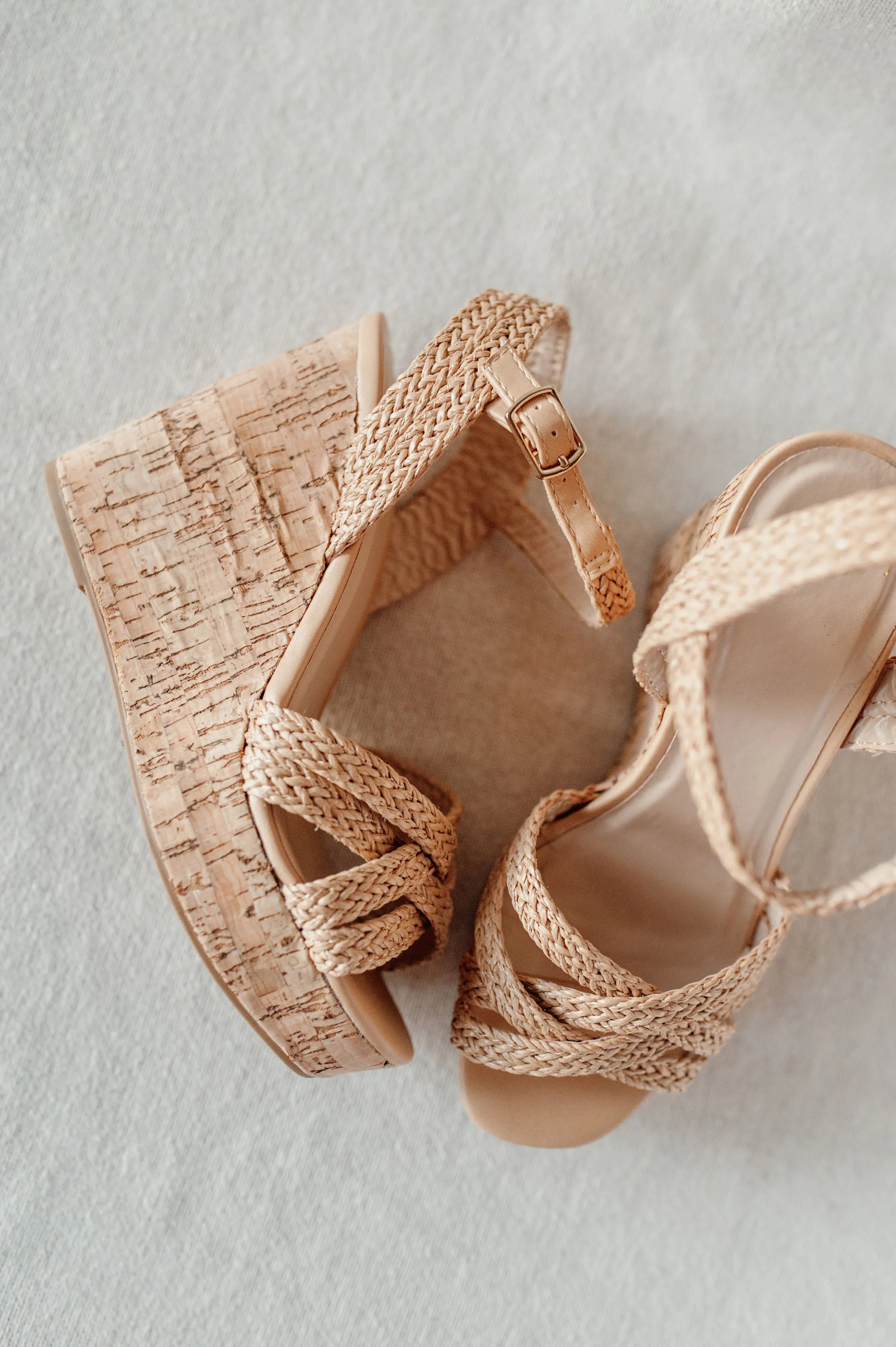 Daytime Picnic Wedge