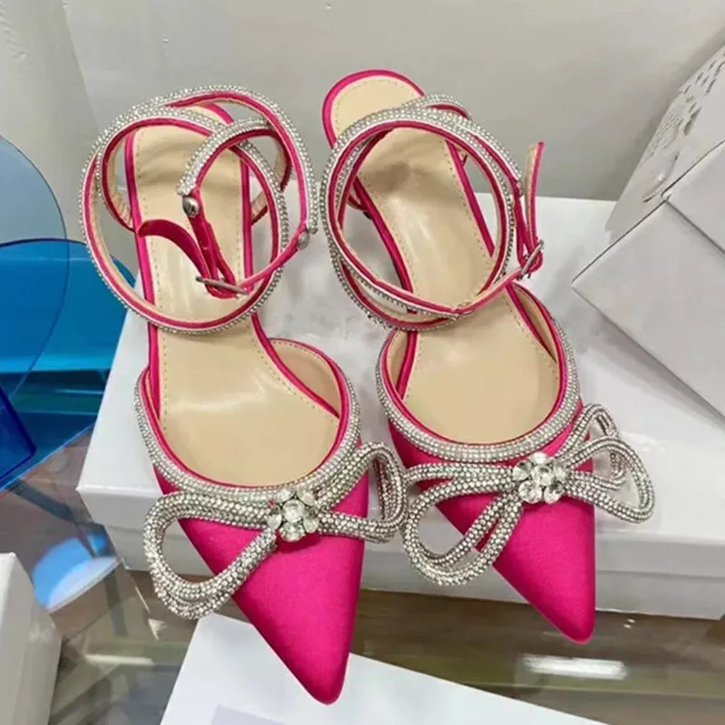 Pointed toe buckel strap high heel