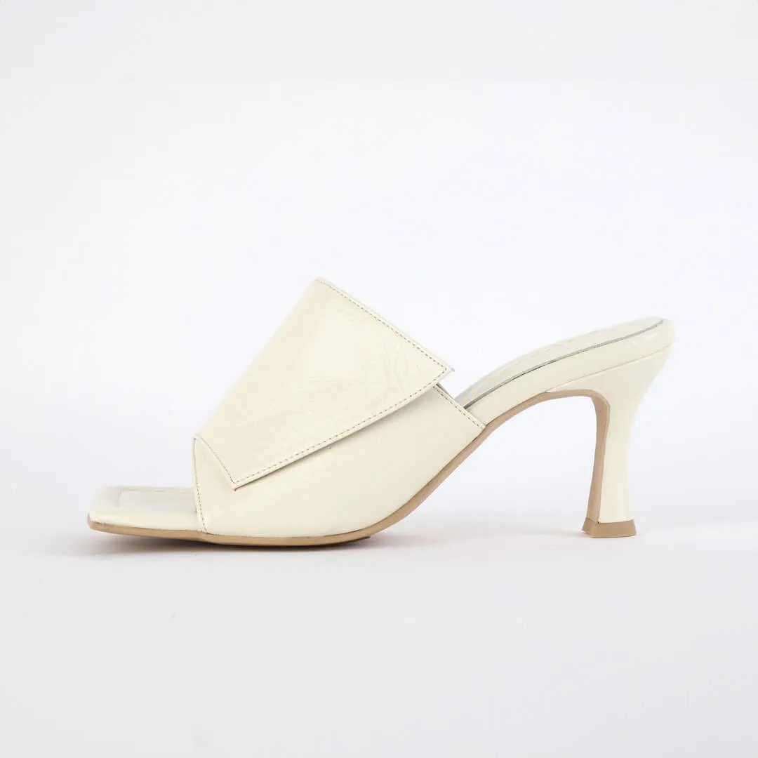 *UK size 2.5 - VALLETTA - ivory, 7cm heels