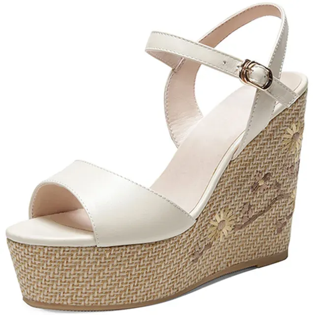 USS Shoes Valery Women's Platform Wedges Sandals